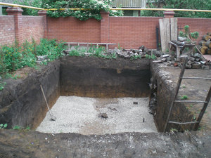 Строительство бассейна на дачном участке своими руками, фото